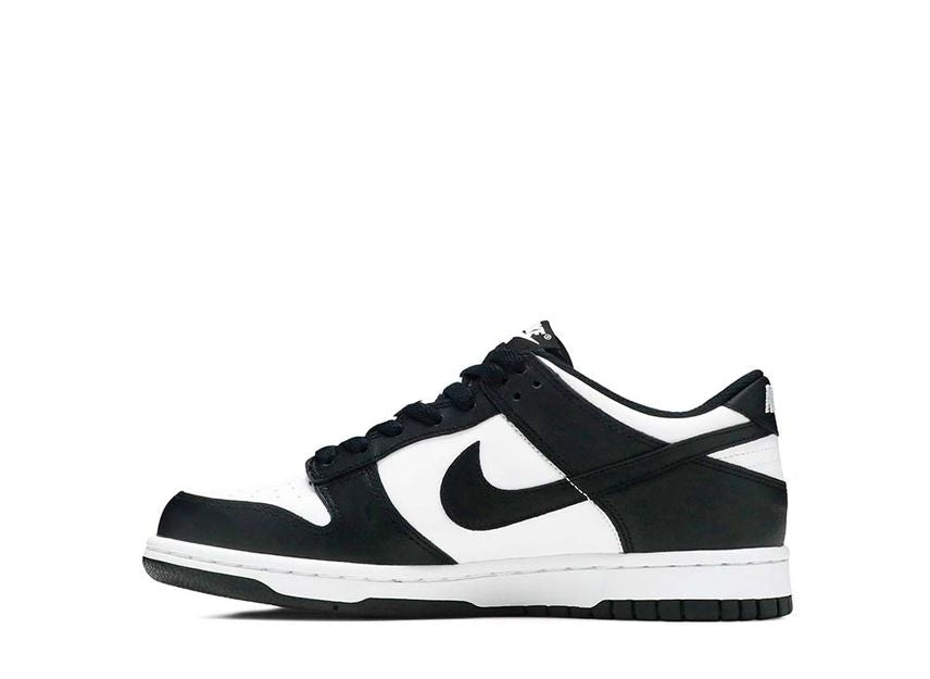Nike Dunk Low "Panda"