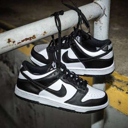 Nike Dunk Low "Panda"